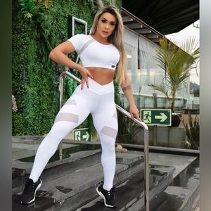 Canela Carioca Brazilian Fitness Set - Top & Leggings - White